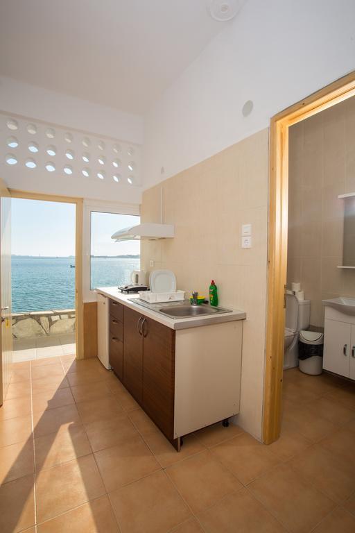 Petalides Apartments باروس الغرفة الصورة